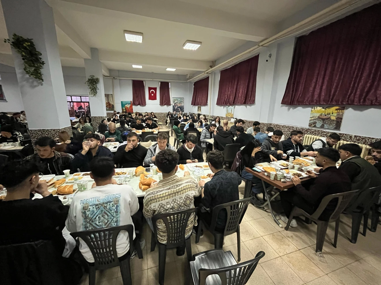 4. Geleneksel Öğrencilerimiz ile İftar Programımızı Gerçekleştirdik